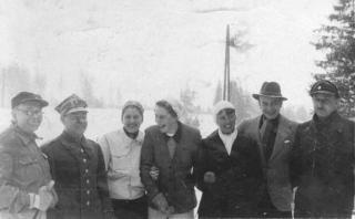 W Zakopanem. Drugi od prawej Kordian Tarasiewicz, czwarta Maria Tarasiewicz